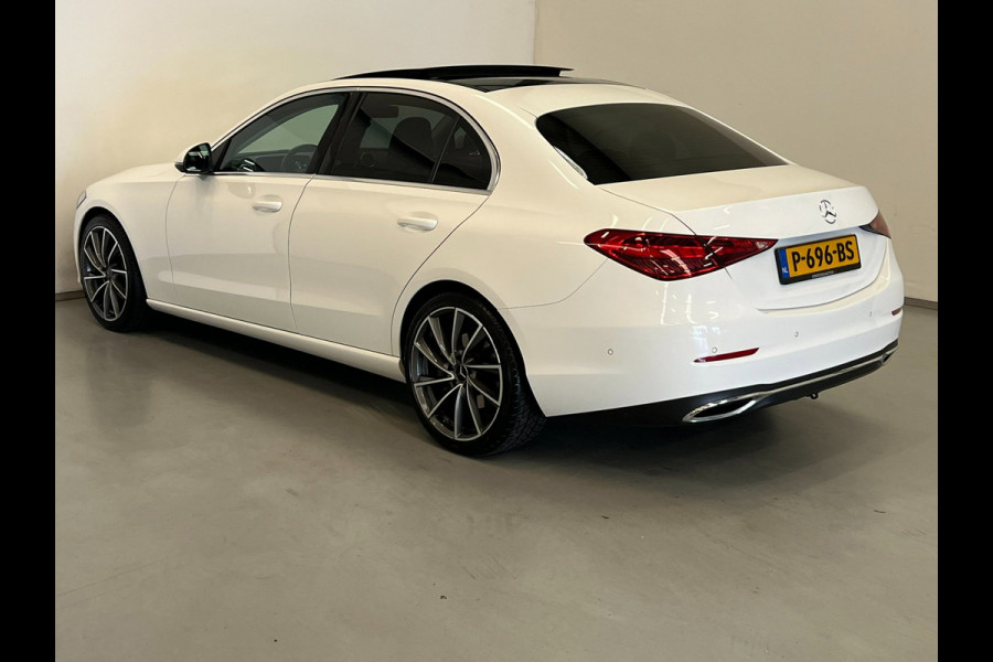 Mercedes-Benz C-Klasse 200 Luxury Line / Pano / NL-auto / Trekhaak