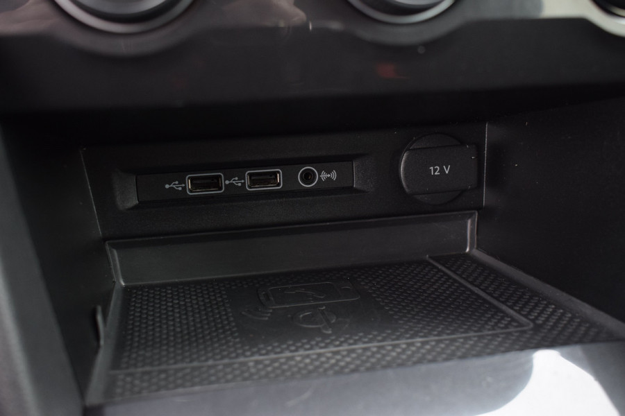 Volkswagen Tiguan Allspace 1.5 TSI 150pk DSG R-line 7-Persoons | Pano | Camera | Trekhaak