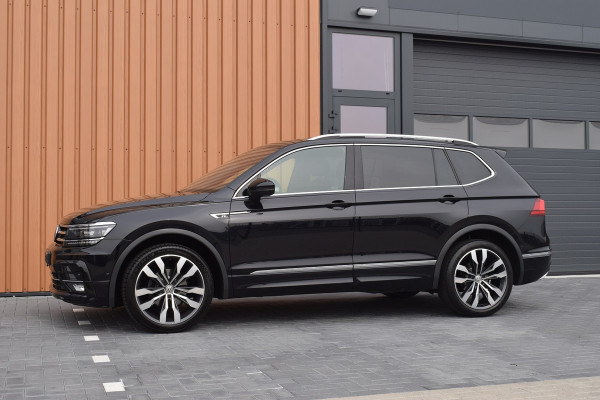 Volkswagen Tiguan Allspace 1.5 TSI 150pk DSG R-line 7-Persoons | Pano | Camera | Trekhaak