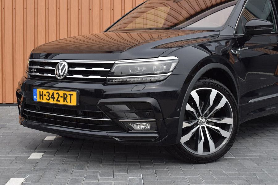 Volkswagen Tiguan Allspace 1.5 TSI 150pk DSG R-line 7-Persoons | Pano | Camera | Trekhaak
