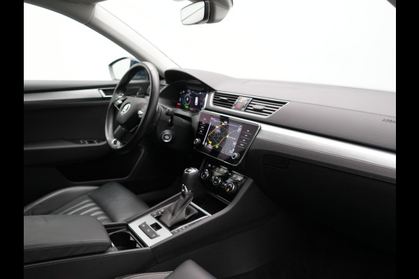 Škoda Superb Combi 1.4 TSI iV Ambition PHEV 218pk Dealer O.H. | Camera | Lederen Sportstoelen Memory & Verwarmd | Keyless | Apple Carplay | Virtual Cockpit | Navigatie | Cruise Control | DAB | Plug In Hybrid
