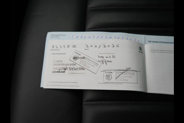 Škoda Superb Combi 1.4 TSI iV Ambition PHEV 218pk Dealer O.H. | Camera | Lederen Sportstoelen Memory & Verwarmd | Keyless | Apple Carplay | Virtual Cockpit | Navigatie | Cruise Control | DAB | Plug In Hybrid