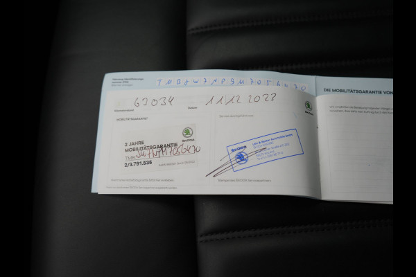 Škoda Superb Combi 1.4 TSI iV Ambition PHEV 218pk Dealer O.H. | Camera | Lederen Sportstoelen Memory & Verwarmd | Keyless | Apple Carplay | Virtual Cockpit | Navigatie | Cruise Control | DAB | Plug In Hybrid