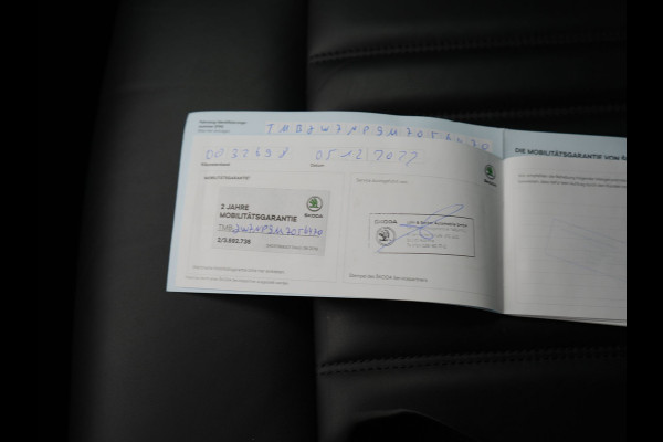 Škoda Superb Combi 1.4 TSI iV Ambition PHEV 218pk Dealer O.H. | Camera | Lederen Sportstoelen Memory & Verwarmd | Keyless | Apple Carplay | Virtual Cockpit | Navigatie | Cruise Control | DAB | Plug In Hybrid