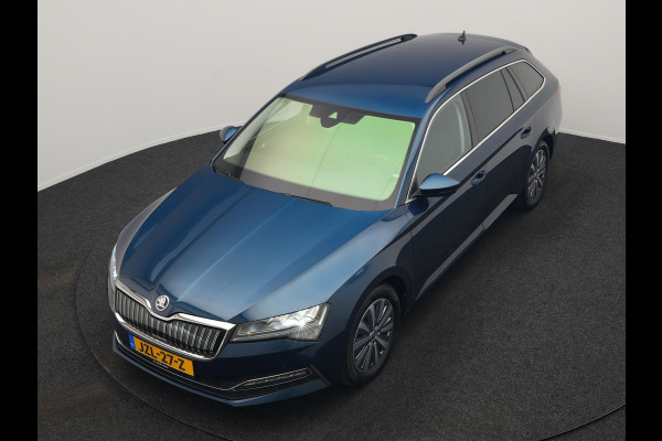 Škoda Superb Combi 1.4 TSI iV Ambition PHEV 218pk Dealer O.H. | Camera | Lederen Sportstoelen Memory & Verwarmd | Keyless | Apple Carplay | Virtual Cockpit | Navigatie | Cruise Control | DAB | Plug In Hybrid