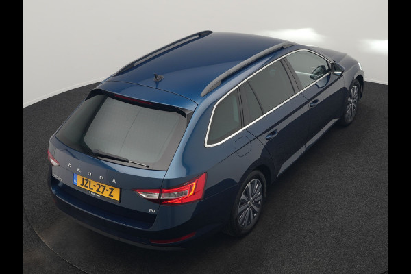 Škoda Superb Combi 1.4 TSI iV Ambition PHEV 218pk Dealer O.H. | Camera | Lederen Sportstoelen Memory & Verwarmd | Keyless | Apple Carplay | Virtual Cockpit | Navigatie | Cruise Control | DAB | Plug In Hybrid
