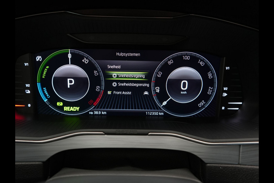 Škoda Superb Combi 1.4 TSI iV Ambition PHEV 218pk Dealer O.H. | Camera | Lederen Sportstoelen Memory & Verwarmd | Keyless | Apple Carplay | Virtual Cockpit | Navigatie | Cruise Control | DAB | Plug In Hybrid
