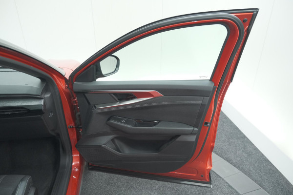 Renault Austral 1.2 E-Tech Full Hybrid 200 Techno | 1500 KG Trekgewicht | 360 Camera | Panoramadak | Adaptieve Cruise Control