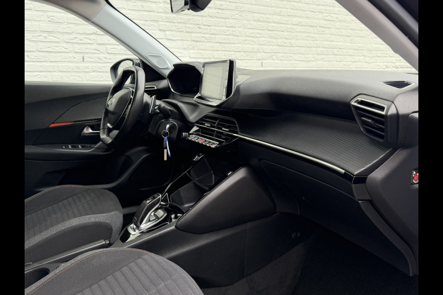 Peugeot 2008 1.2 PureTech Automaat Navi Cruise Carplay Camera+Pdc Led Lane assist Trekhaak