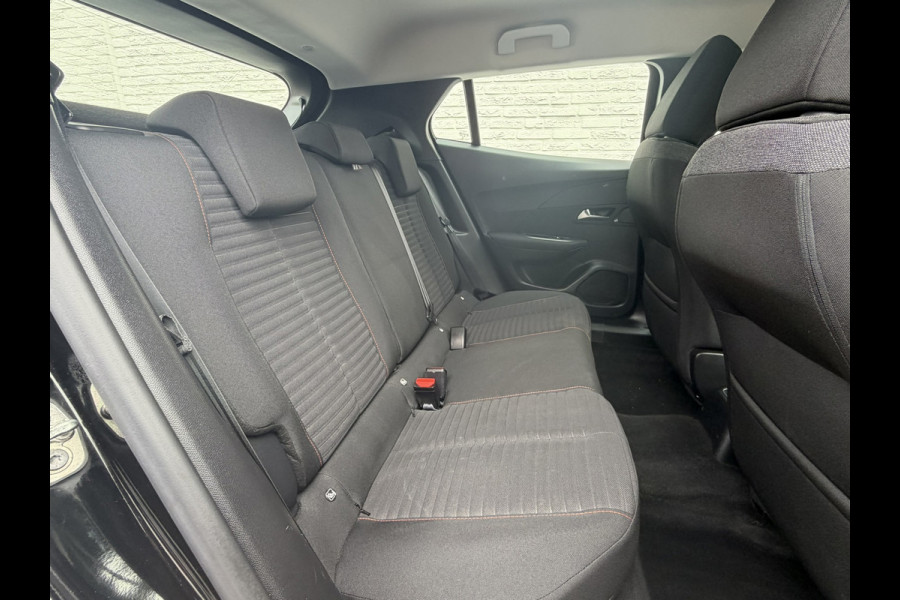 Peugeot 2008 1.2 PureTech Automaat Navi Cruise Carplay Camera+Pdc Led Lane assist Trekhaak