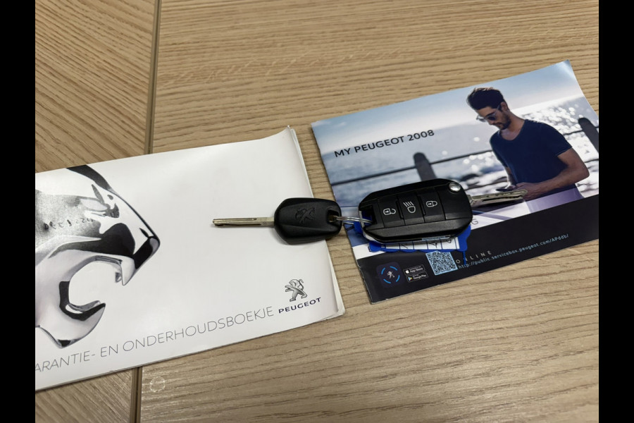 Peugeot 2008 1.2 PureTech Automaat Navi Cruise Carplay Camera+Pdc Led Lane assist Trekhaak