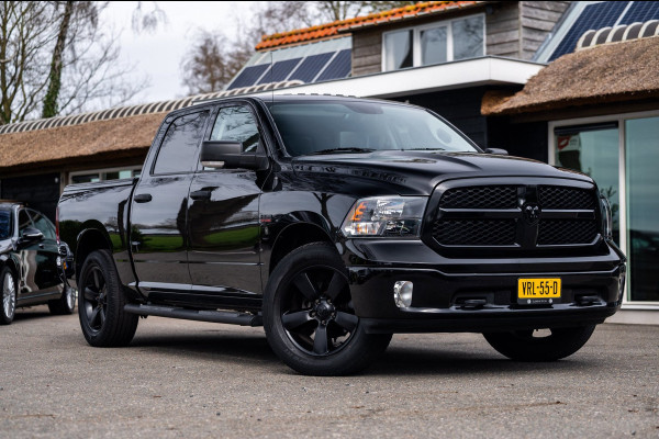 Dodge Ram 1500 5.7 V8 4x4 Crew Cab 5'7 Laramie Schuifdak I LPG I Stuur & stoelverwarming I Trekhaak I Camera I Alpine I Sidebars
