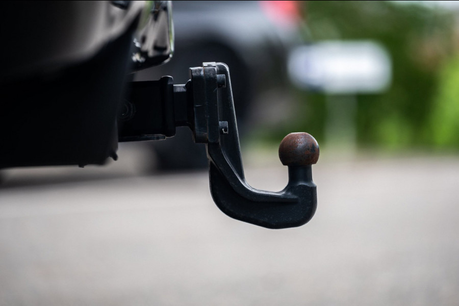 Dodge Ram 1500 5.7 V8 4x4 Crew Cab 5'7 Laramie Schuifdak I LPG I Stuur & stoelverwarming I Trekhaak I Camera I Alpine I Sidebars