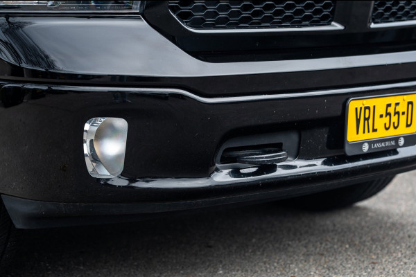 Dodge Ram 1500 5.7 V8 4x4 Crew Cab 5'7 Laramie Schuifdak I LPG I Stuur & stoelverwarming I Trekhaak I Camera I Alpine I Sidebars