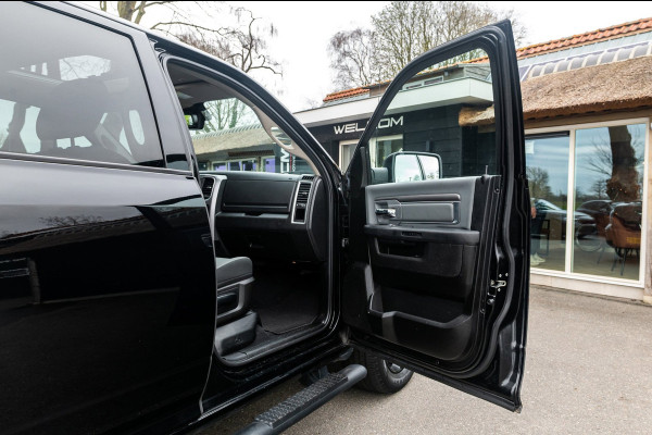 Dodge Ram 1500 5.7 V8 4x4 Crew Cab 5'7 Laramie Schuifdak I LPG I Stuur & stoelverwarming I Trekhaak I Camera I Alpine I Sidebars