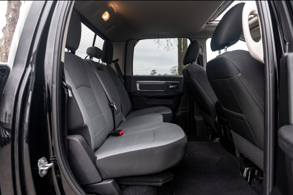 Dodge Ram 1500 5.7 V8 4x4 Crew Cab 5'7 Laramie Schuifdak I LPG I Stuur & stoelverwarming I Trekhaak I Camera I Alpine I Sidebars
