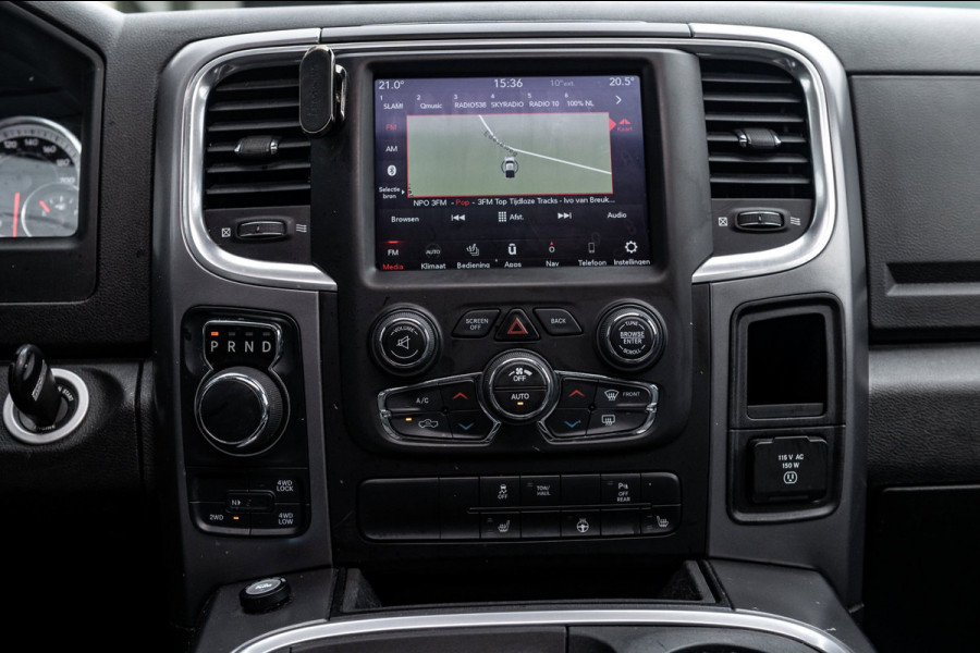 Dodge Ram 1500 5.7 V8 4x4 Crew Cab 5'7 Laramie Schuifdak I LPG I Stuur & stoelverwarming I Trekhaak I Camera I Alpine I Sidebars