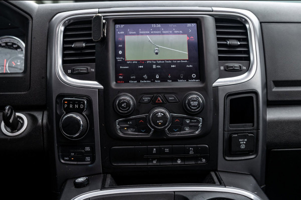 Dodge Ram 1500 5.7 V8 4x4 Crew Cab 5'7 Laramie Schuifdak I LPG I Stuur & stoelverwarming I Trekhaak I Camera I Alpine I Sidebars