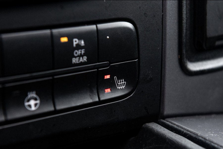 Dodge Ram 1500 5.7 V8 4x4 Crew Cab 5'7 Laramie Schuifdak I LPG I Stuur & stoelverwarming I Trekhaak I Camera I Alpine I Sidebars