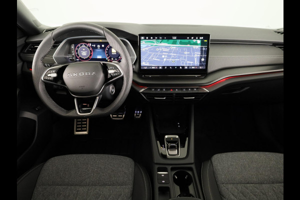 Škoda Octavia Sportline Tour m-HEV 1.5 TSI 150 pk 7 versn. DSG | Navigatie pakket | Travel Assist | Wegklapbare trekhaak | Winter pakket