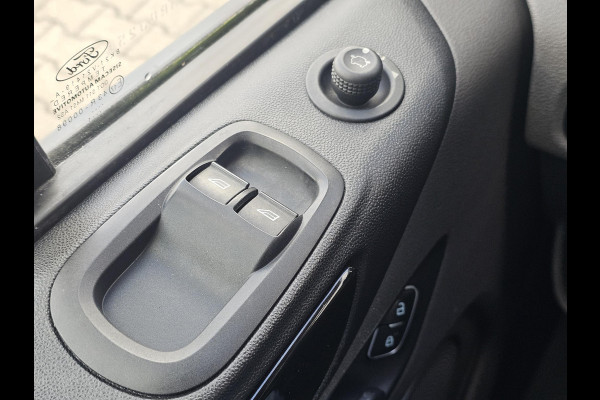 Ford Transit Custom 300 2.0 TDCI L2H1 Limited | Automaat | Trekhaak | Ladder | Camera | Stoelverwarming | Cruise control | Lane assist | Keurige auto!