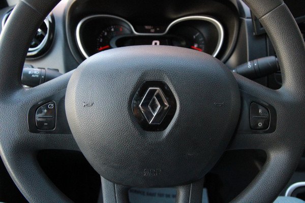 Renault Trafic 2.0 dCi 120PK T29 L2H1 / Laadruimte inrichting / Trekhaak / Camera