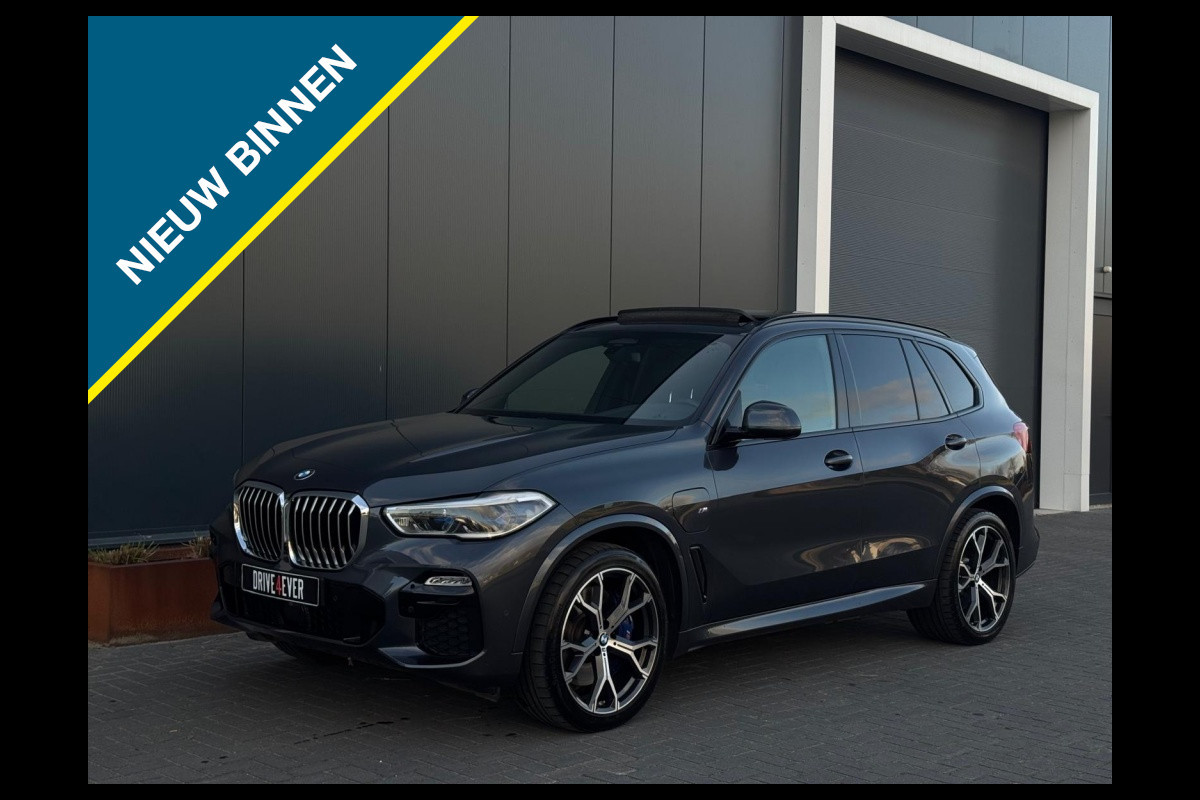 BMW X5 xDrive45e M PACK PANO NAVI CAMERA LED LEDER SPORTVELGEN
