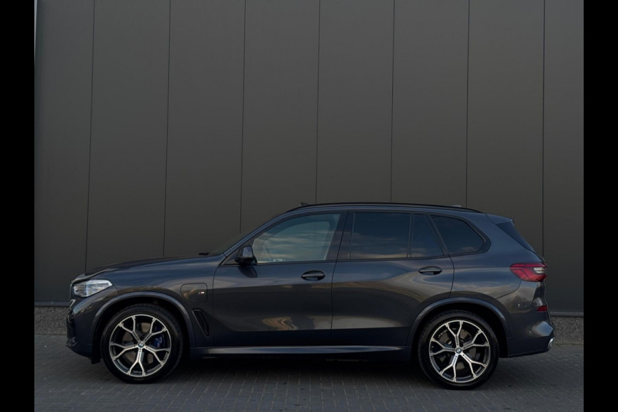 BMW X5 xDrive45e M PACK PANO NAVI CAMERA LED LEDER SPORTVELGEN