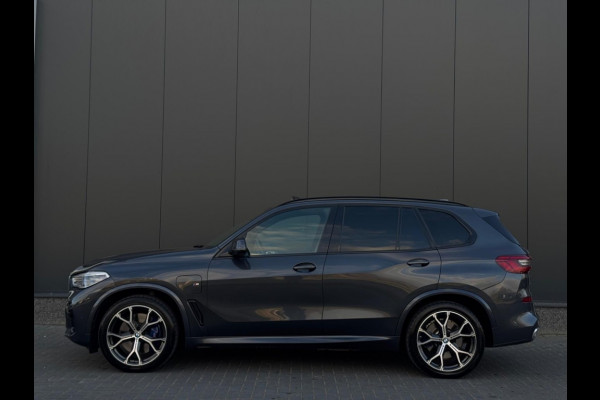 BMW X5 xDrive45e M PACK PANO NAVI CAMERA LED LEDER SPORTVELGEN