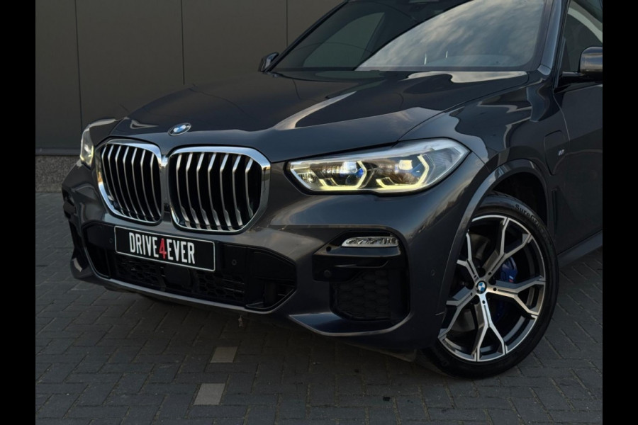 BMW X5 xDrive45e M PACK PANO NAVI CAMERA LED LEDER SPORTVELGEN