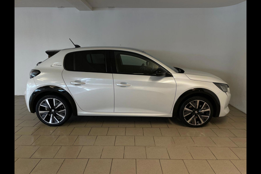 Peugeot 208 1.2 PureTech GT-Line AIRCO NAVI CRUISE BT STOELVERW CAMERA PDC PARELMOER WIT ZWARTE HEMEL PRIVACYGLAS ZEER NETTE AUTO