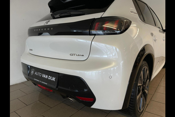Peugeot 208 1.2 PureTech GT-Line AIRCO NAVI CRUISE BT STOELVERW CAMERA PDC PARELMOER WIT ZWARTE HEMEL PRIVACYGLAS ZEER NETTE AUTO