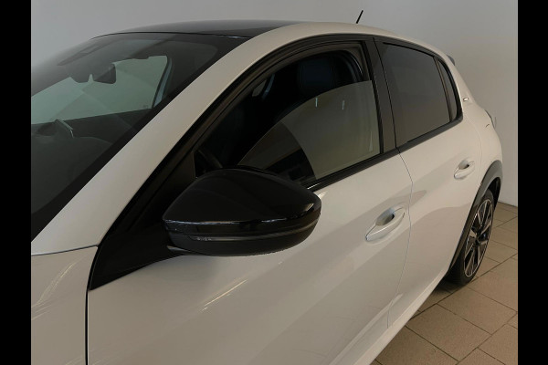 Peugeot 208 1.2 PureTech GT-Line AIRCO NAVI CRUISE BT STOELVERW CAMERA PDC PARELMOER WIT ZWARTE HEMEL PRIVACYGLAS ZEER NETTE AUTO