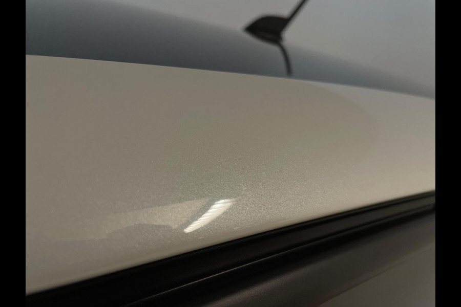 Peugeot 208 1.2 PureTech GT-Line AIRCO NAVI CRUISE BT STOELVERW CAMERA PDC PARELMOER WIT ZWARTE HEMEL PRIVACYGLAS ZEER NETTE AUTO