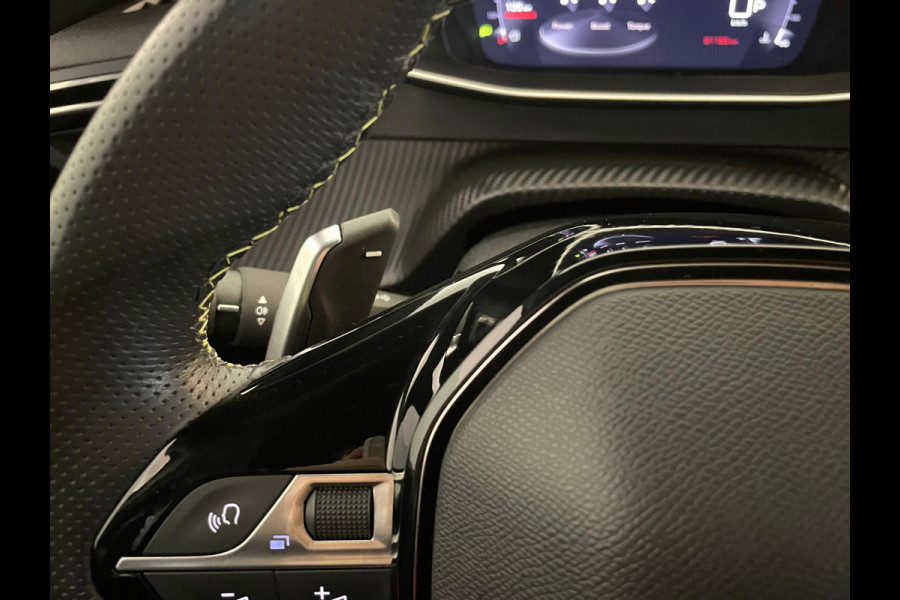 Peugeot 208 1.2 PureTech GT-Line AIRCO NAVI CRUISE BT STOELVERW CAMERA PDC PARELMOER WIT ZWARTE HEMEL PRIVACYGLAS ZEER NETTE AUTO