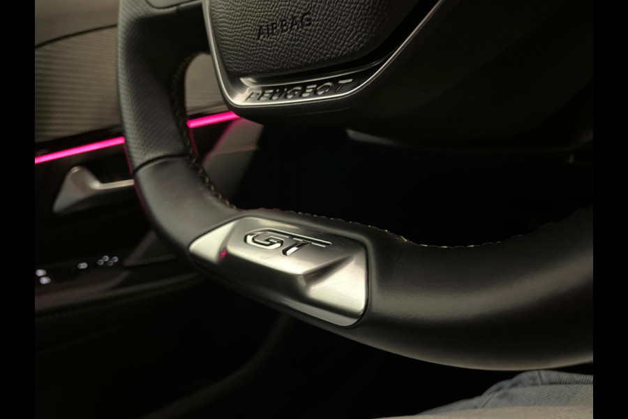 Peugeot 208 1.2 PureTech GT-Line AIRCO NAVI CRUISE BT STOELVERW CAMERA PDC PARELMOER WIT ZWARTE HEMEL PRIVACYGLAS ZEER NETTE AUTO