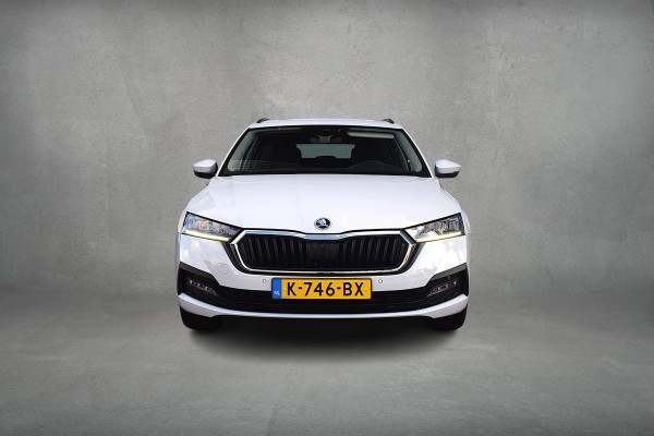 Škoda Octavia Combi 1.0 TSI Business Edition | Carplay | Camera | Adaptive | Climate