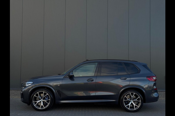 BMW X5 xDrive45e M PACK PANO NAVI CAMERA LED LEDER SPORTVELGEN