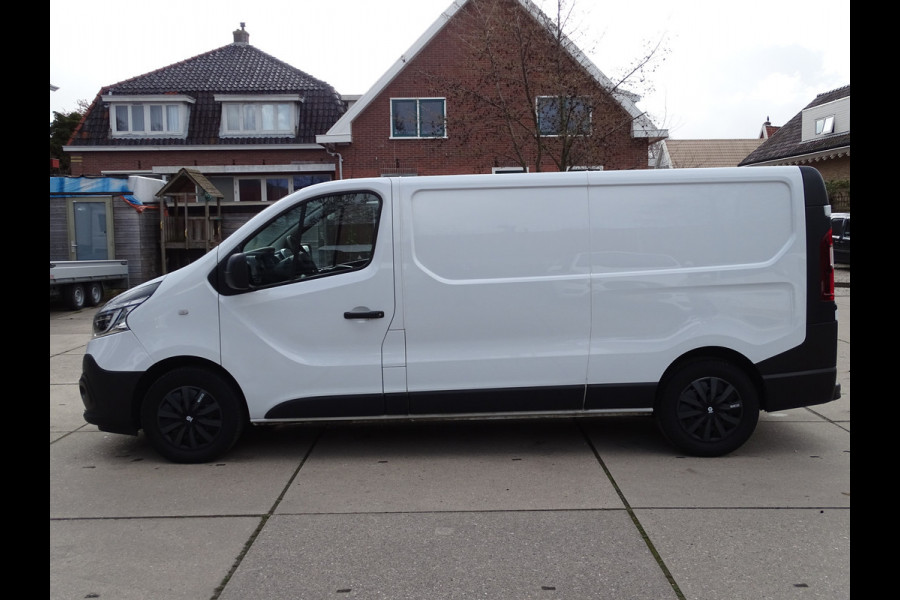 Renault Trafic 2.0 dCi 170 PK L2H1 EURO 6