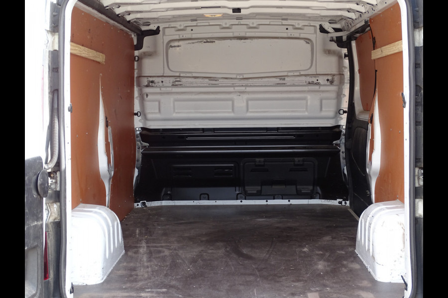 Renault Trafic 2.0 dCi 170 PK L2H1 EURO 6