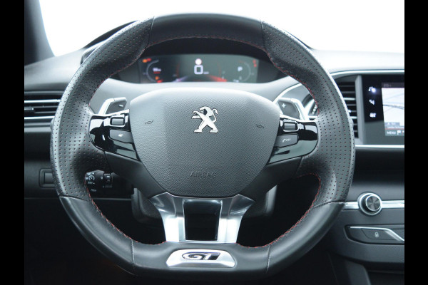 Peugeot 308 SW 1.2 PureTech Blue Lease GT 130 PK | AUTOMAAT | TREKHAAK | PANO DAK | DENON HIFI | PARKEERSENSOREN MET CAMERA |