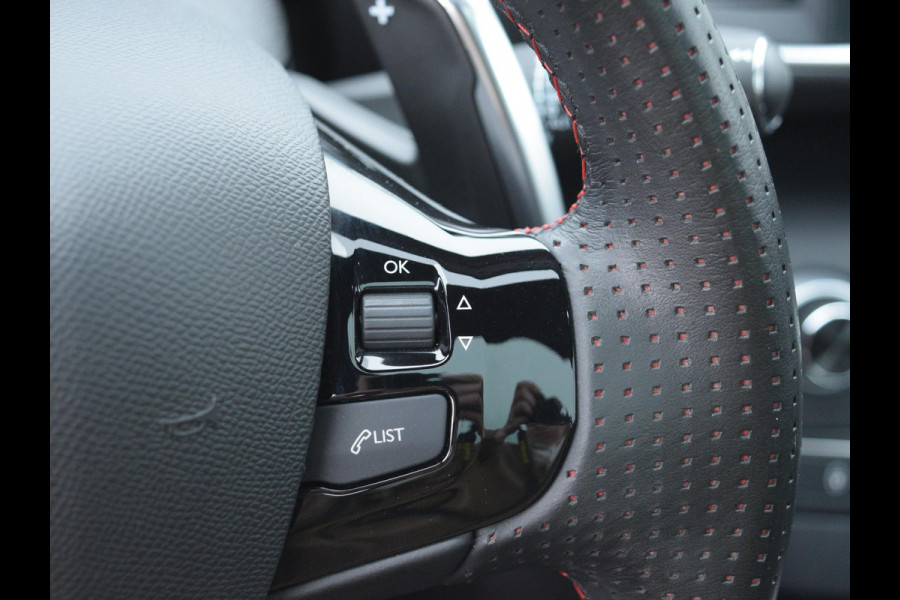 Peugeot 308 SW 1.2 PureTech Blue Lease GT 130 PK | AUTOMAAT | TREKHAAK | PANO DAK | DENON HIFI | PARKEERSENSOREN MET CAMERA |