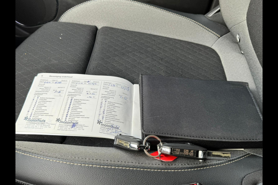 Opel Grandland X 1.2 TURBO 130PK ONLINE EDITION CAMERA/PDC/NAVIGATIE