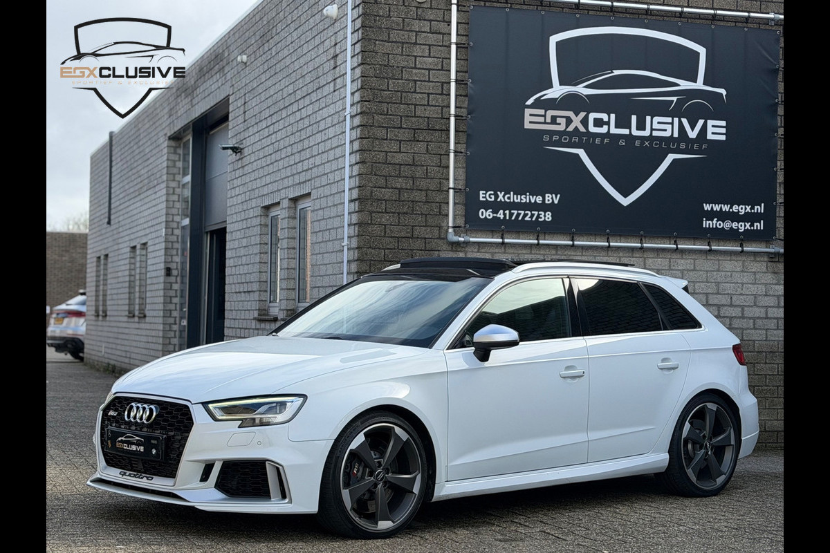 Audi RS3 Sportback 2.5 TFSI Quattro Pano/Carbon/RSZetels/Facelift/Keyless