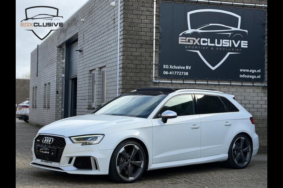 Audi RS3 Sportback 2.5 TFSI Quattro Pano/Carbon/RSZetels/Facelift/Keyless