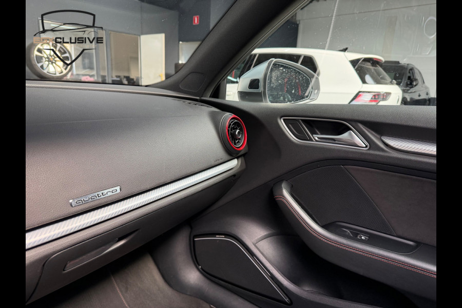 Audi RS3 Sportback 2.5 TFSI Quattro Pano/Carbon/RSZetels/Facelift/Keyless