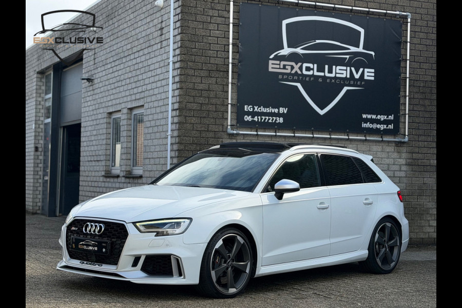 Audi RS3 Sportback 2.5 TFSI Quattro Pano/Carbon/RSZetels/Facelift/Keyless