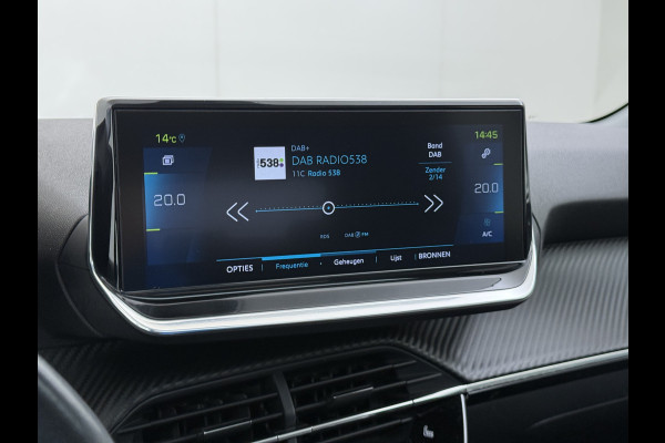 Peugeot e-208 EV SOH 92,5% Panoramadak Stoelverwarming 3D-Navi 360°Camera Apple Carplay Android Auto Ecc Cruise Control Pdc Keyless 50kWh Allu Led Lmv Privacy Glas Isofix DAB+ Bluetooth Regen-Lichtsensor Lane Assist Dealeronderhouden Origineel Nederlandse Auto