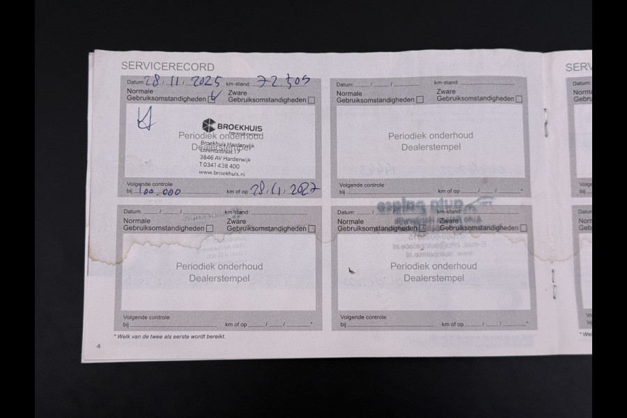 Peugeot e-208 EV SOH 92,5% Panoramadak Stoelverwarming 3D-Navi 360°Camera Apple Carplay Android Auto Ecc Cruise Control Pdc Keyless 50kWh Allu Led Lmv Privacy Glas Isofix DAB+ Bluetooth Regen-Lichtsensor Lane Assist Dealeronderhouden Origineel Nederlandse Auto