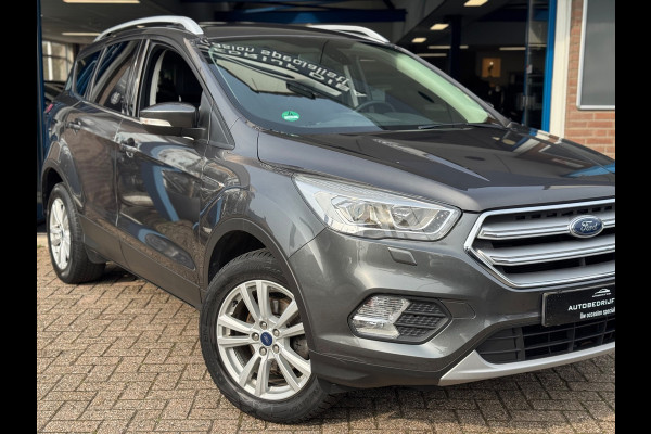 Ford Kuga 1.5 Titanium Styling Pack 2018 NAVI CLIMA Trekh NAP